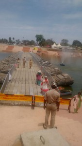 Pontoon bridges , connecting one Ghat with another.